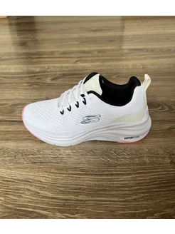 Женские скетчерсы Skechers